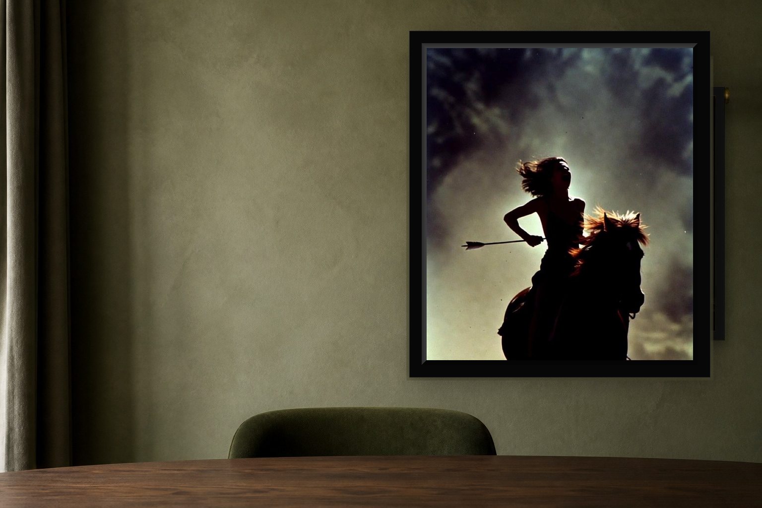 furor in room, thick black frame